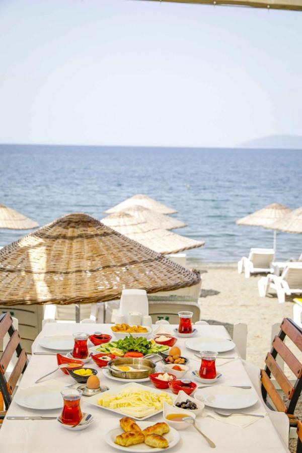 Teos Ormanci Tatil Koyu Hotel Seferihisar Exterior foto