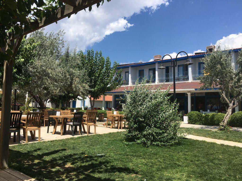 Teos Ormanci Tatil Koyu Hotel Seferihisar Exterior foto