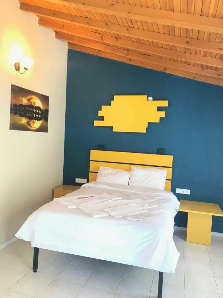 Teos Ormanci Tatil Koyu Hotel Seferihisar Exterior foto